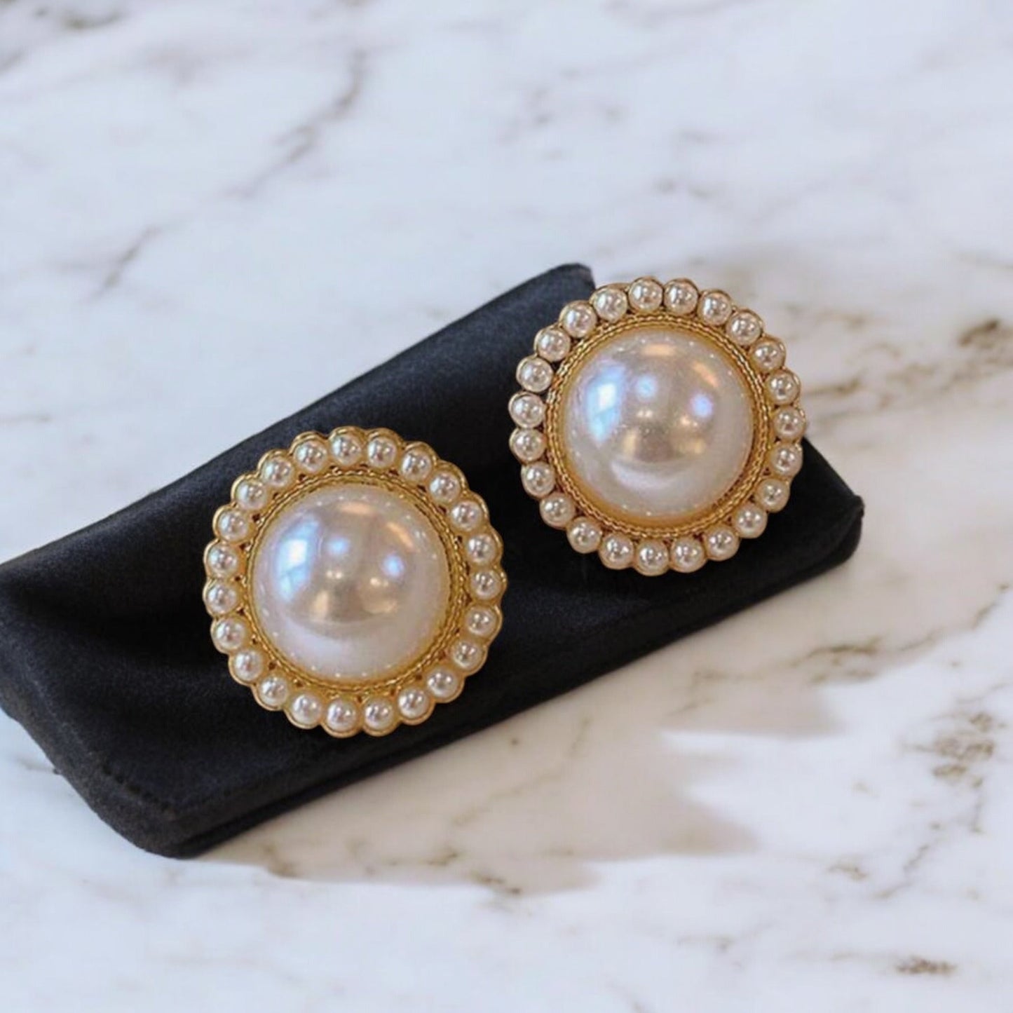Night & Light Set of Ear Studs